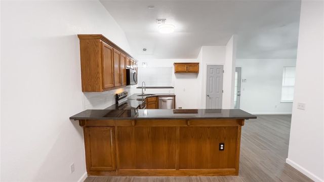 9317 Apple Drive, Oklahoma City, OK 73130