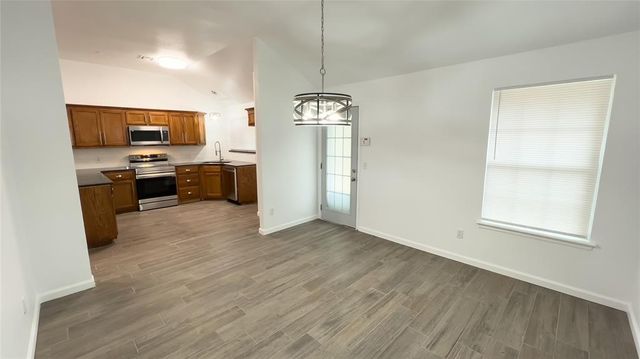 9317 Apple Drive, Oklahoma City, OK 73130