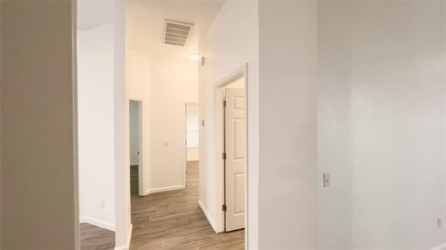 9317 Apple Drive, Oklahoma City, OK 73130