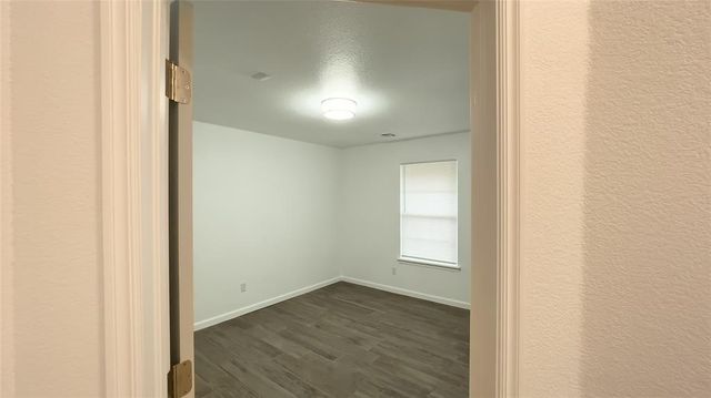 9317 Apple Drive, Oklahoma City, OK 73130