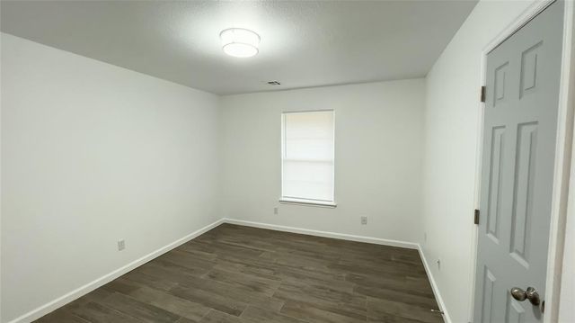 9317 Apple Drive, Oklahoma City, OK 73130