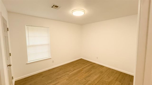 9317 Apple Drive, Oklahoma City, OK 73130