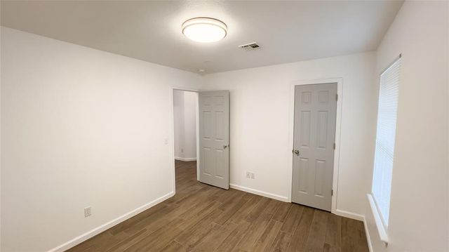 9317 Apple Drive, Oklahoma City, OK 73130