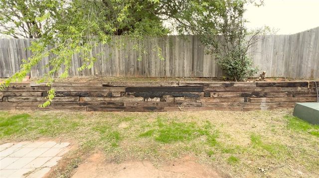 9317 Apple Drive, Oklahoma City, OK 73130