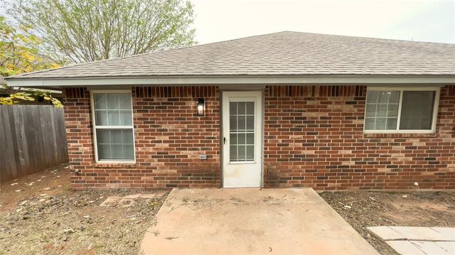9317 Apple Drive, Oklahoma City, OK 73130