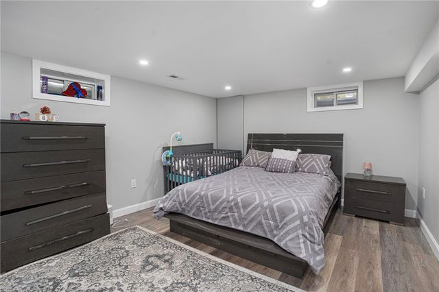 807 Pontiac Avenue, Cranston, RI 02910
