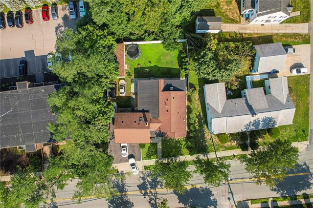 807 Pontiac Avenue, Cranston, RI 02910