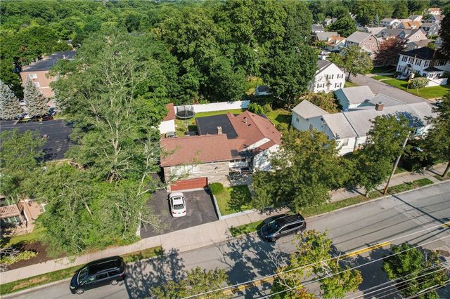 807 Pontiac Avenue, Cranston, RI 02910