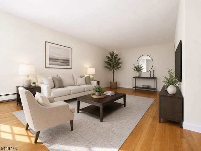 605 Grove St H1 1, Clifton City, NJ 07013