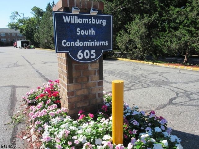 605 Grove St H1 1, Clifton City, NJ 07013