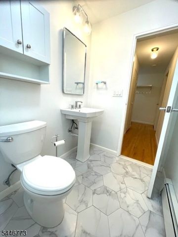 605 Grove St H1 1, Clifton City, NJ 07013