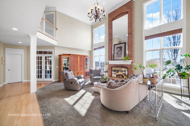 3N651 James Fenimore Cooper Lane, St. Charles, IL 60175