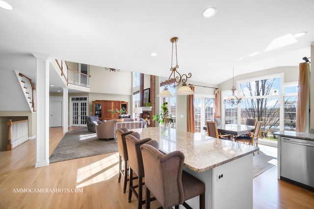 3N651 James Fenimore Cooper Lane, St. Charles, IL 60175