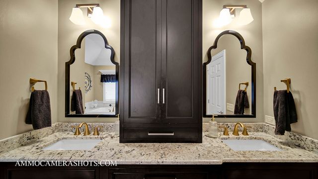 3N651 James Fenimore Cooper Lane, St. Charles, IL 60175