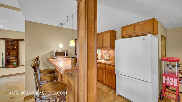 3N651 James Fenimore Cooper Lane, St. Charles, IL 60175