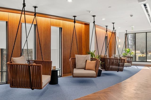 1515 Commonwealth Ave 702, Boston, MA 02135