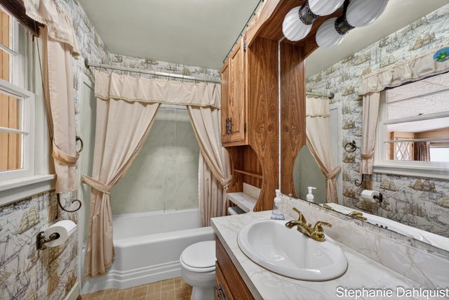 2320 Meurer Court, Muskegon City, MI 49441