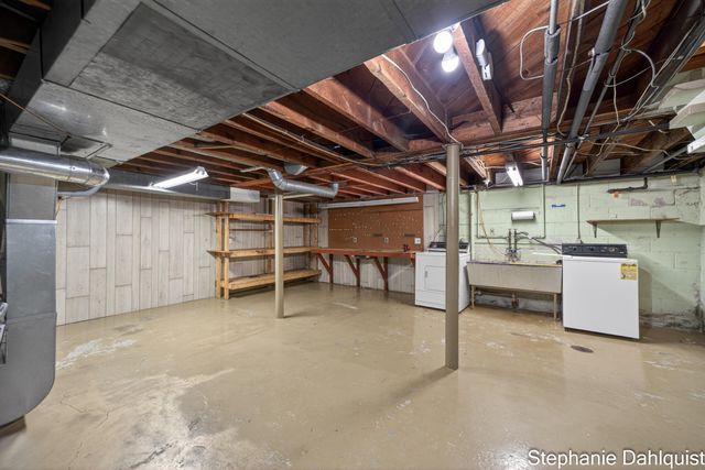 2320 Meurer Court, Muskegon City, MI 49441