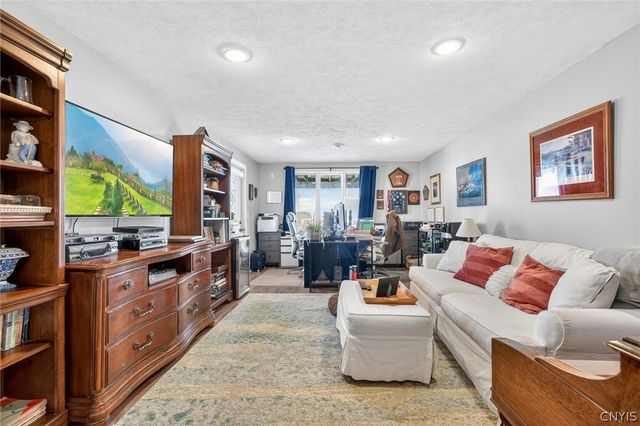 152 Doris Park Drive, Constantia, NY 13044