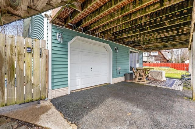 152 Doris Park Drive, Constantia, NY 13044