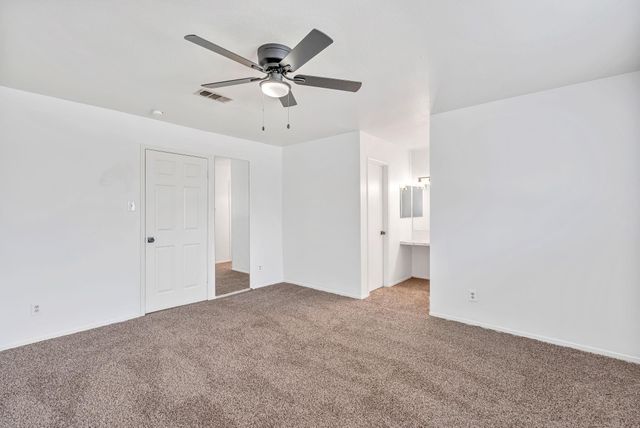 1057 Willow Oaks Circle, Pasadena, TX 77506