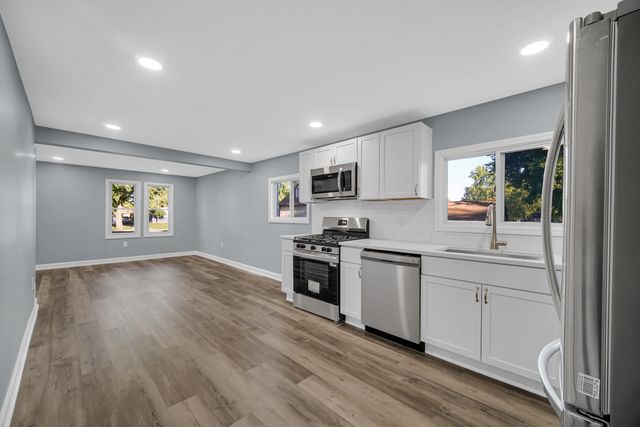 8417 Grace Street, Highland, IN 46322