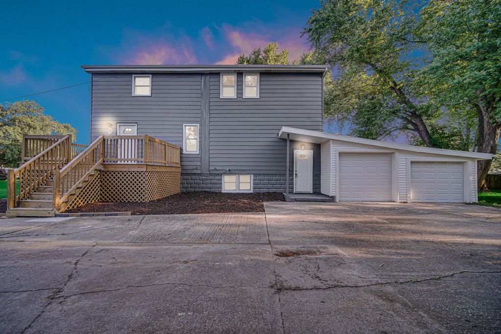 8417 Grace Street, Highland, IN 46322