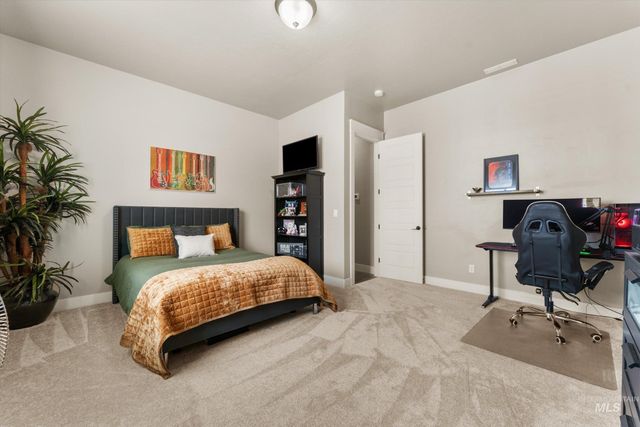 2061 N Synergy Ave, Eagle, ID 83616