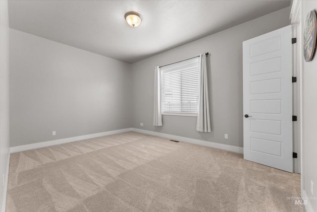 2061 N Synergy Ave, Eagle, ID 83616