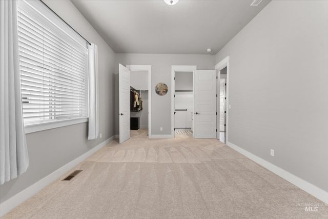 2061 N Synergy Ave, Eagle, ID 83616