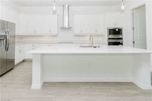 5415 Pikewood CT, Ave Maria, FL 34142