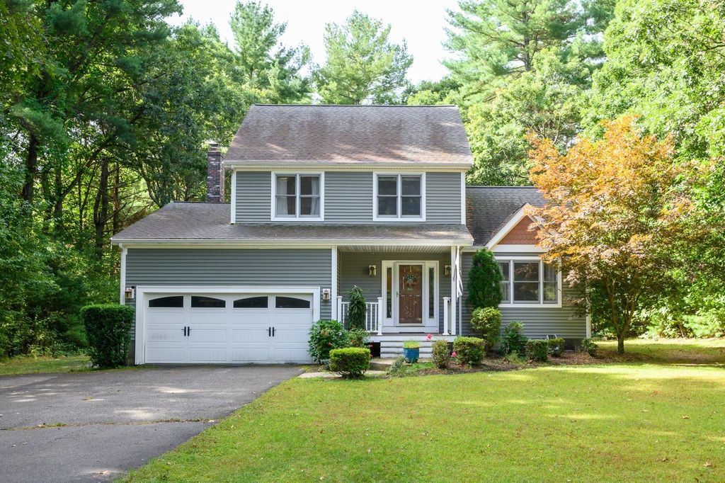 37 Phyllis Rd, Foxboro, MA 02035