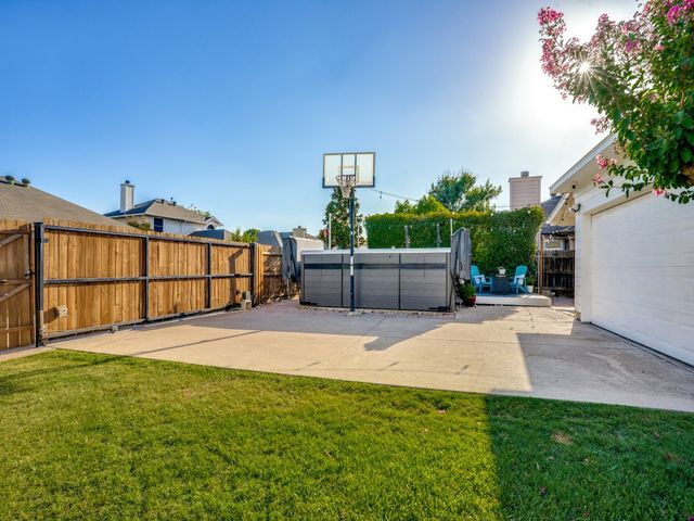 4824 Grant Park Avenue, Fort Worth, TX 76137