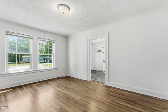 708 S 3rd Street, Smithfield, NC 27577
