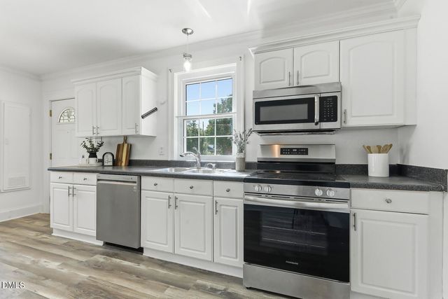708 S 3rd Street, Smithfield, NC 27577