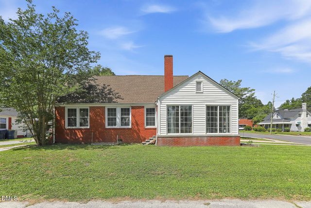 708 S 3rd Street, Smithfield, NC 27577