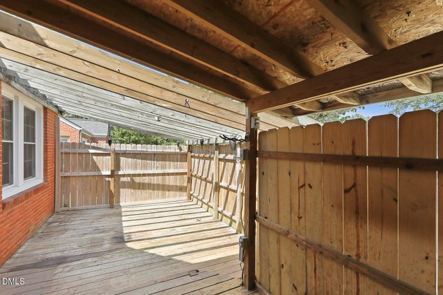 708 S 3rd Street, Smithfield, NC 27577