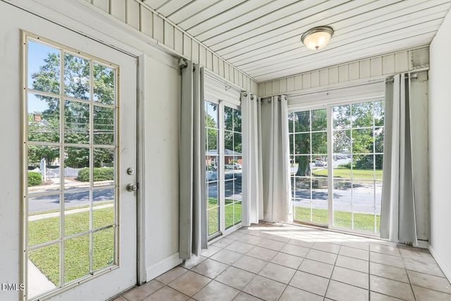 708 S 3rd Street, Smithfield, NC 27577