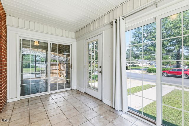 708 S 3rd Street, Smithfield, NC 27577