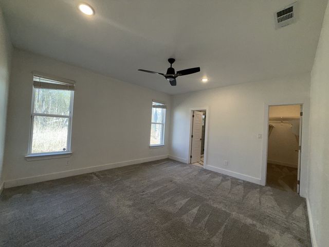 102 Oakwood Drive, Trinidad, TX 75163