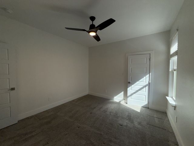 102 Oakwood Drive, Trinidad, TX 75163