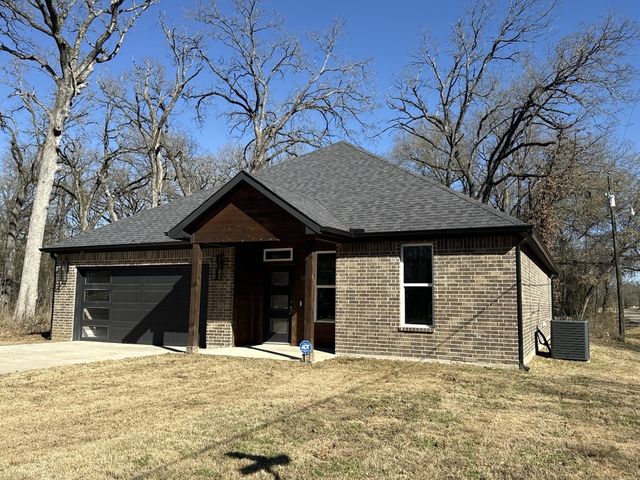 102 Oakwood Drive, Trinidad, TX 75163