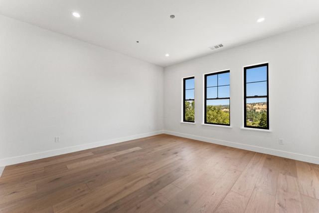 3197 Warren Ln, El Dorado Hills, CA 95762