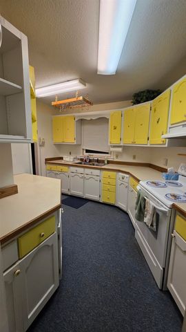 971 Wintergreen, East Tawas, MI 48730