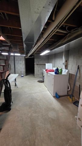 971 Wintergreen, East Tawas, MI 48730