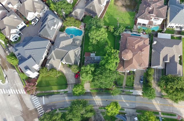 3105 Mcculloch Circle, Houston, TX 77056