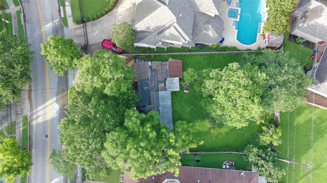 3105 Mcculloch Circle, Houston, TX 77056