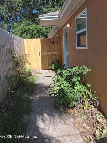 511 CAMELIA Street, Atlantic Beach, FL 32233
