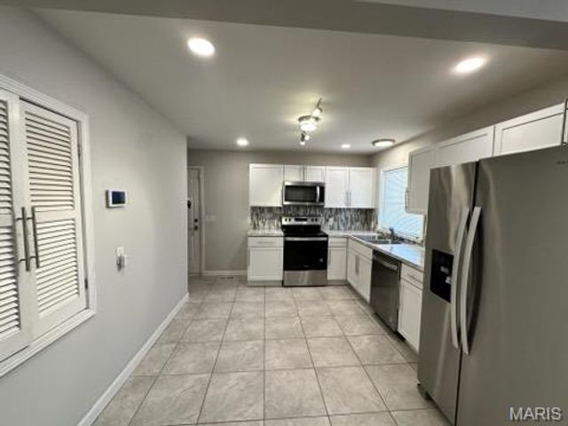 4318 Rhine Drive, Florissant, MO 63033