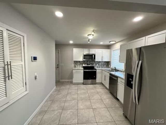 4318 Rhine Drive, Florissant, MO 63033